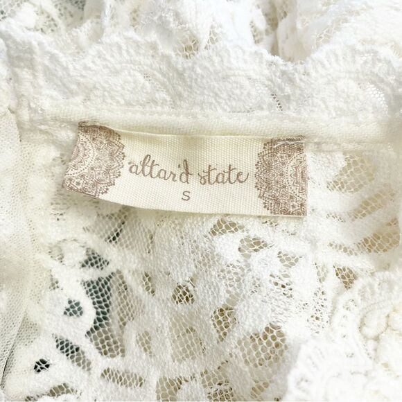 NWT Altar’d State Grace Blouse Sheer Ivory Cream Lace Top Women’s Size Small NEW - Picture 11 of 14